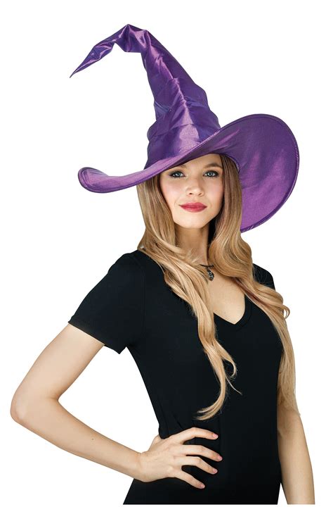 How to Choose the Perfect Witch Hat Assortment for Your Face Shape